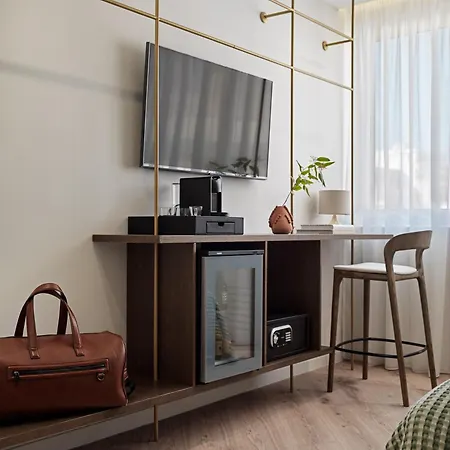 The Lekka & Hotel 4*