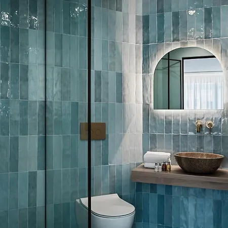 The Lekka & Hotel 4*